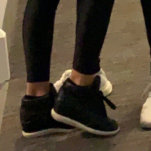 Michael Kors heeled sneakers - Picture 3 of 3